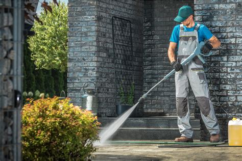 Starting a pressure washing business. Things To Know About Starting a pressure washing business. 